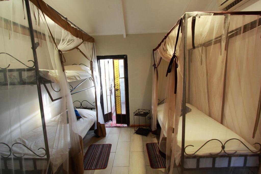 Zigzag Town Lodge Livingstone Exterior foto